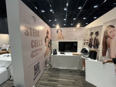 ปริ้นสติกเกอร์ติดผนังบูธด่วน