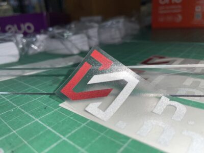 สติ๊กเกอร์ไดคัทตัวอักษร