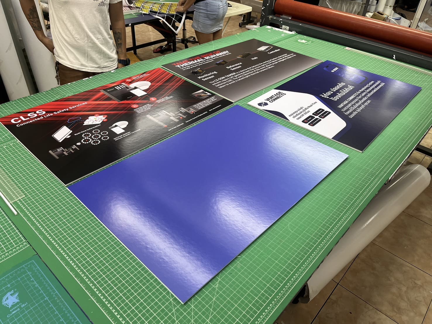 sticker on pp board คุณภาพสูง