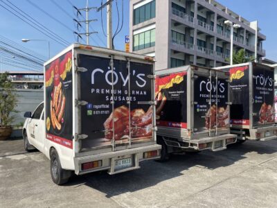 Alternative view of สติ๊กเกอร์บริษัทติดรถ