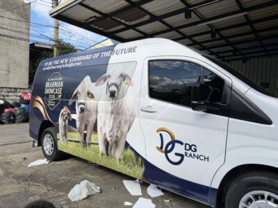 สติ๊กเกอร์ติดรถตู้