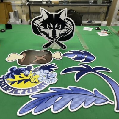 ตัดสติ๊กเกอร์