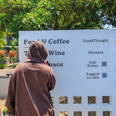 ตัดสติ๊กเกอร์